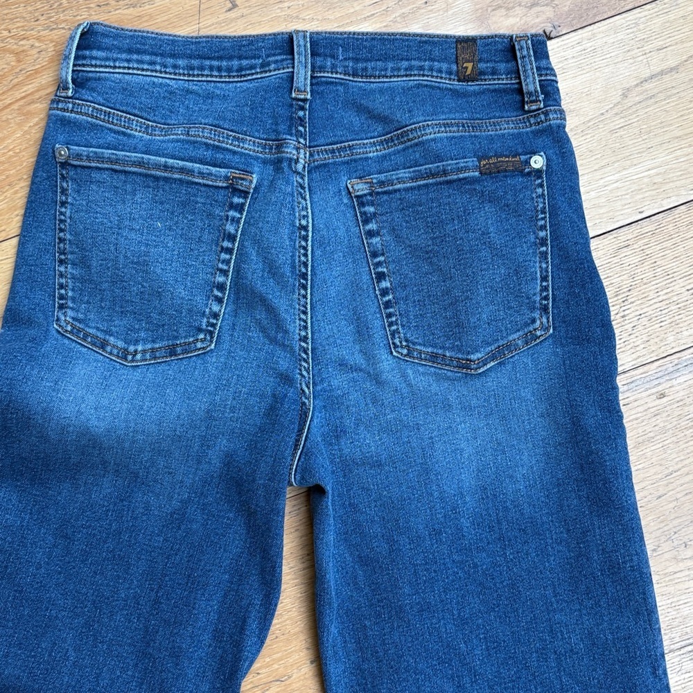 7 For All Mankind Jeans. Size 29 - Picture 4 of 7